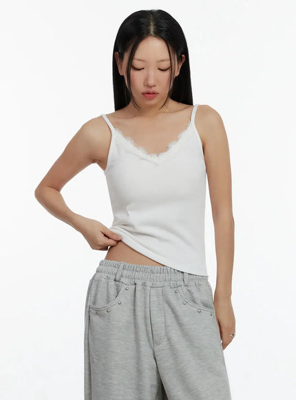 lace-v-neck-sleeveless-top-id525