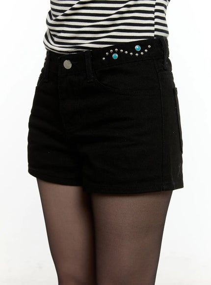 Studded Casual Shorts CG501