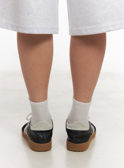 Essential Mid-Calf Socks IM531