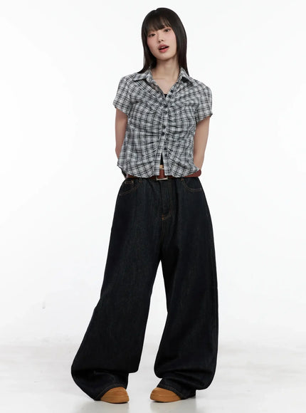 shirred-plaid-button-up-blouse-il531