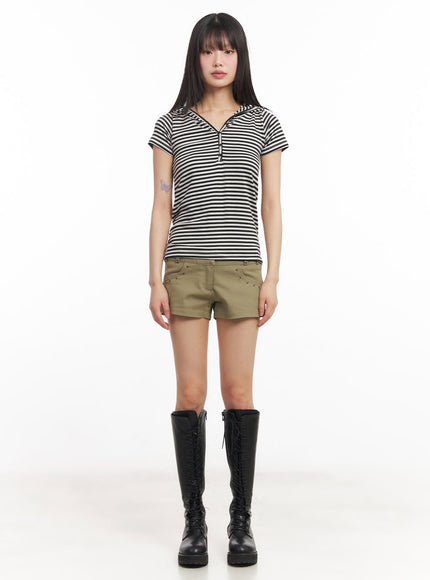 buttoned-striped-hooded-t-shirt-ca523