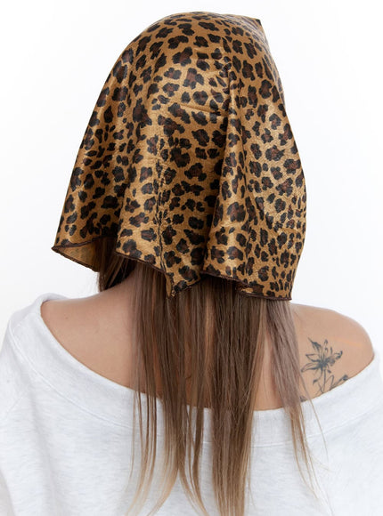 leopard-print-polyester-scarf-cn422