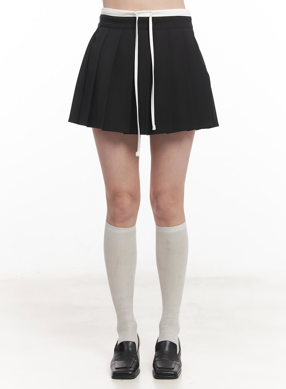 string-pleated-mini-skirt-iy513