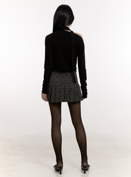 asymmetric-off-shoulder-shirred-crop-top-cj531