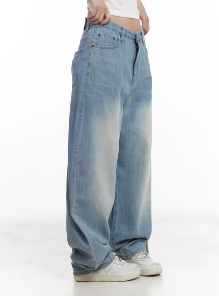 hani-light-wash-wide-leg-jeans-cu517