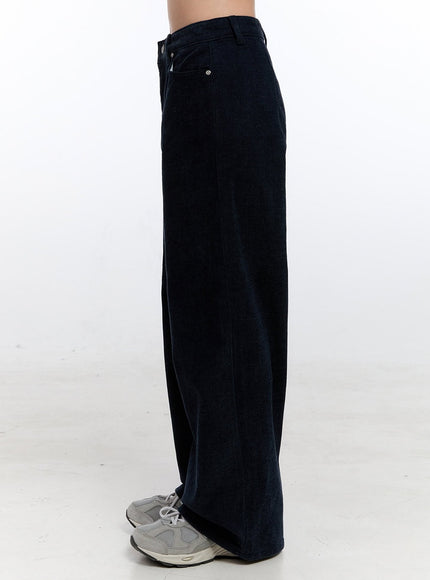 dark-blue-relaxed-fit-wide-leg-pants-on418