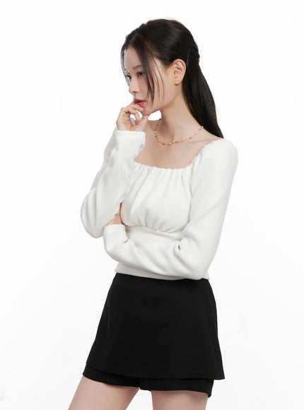 square-neck-shirred-long-sleeve-top-cn504