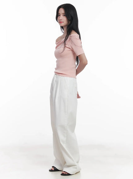 off-shoulder-asymmetric-short-sleeve-sweater-cu525