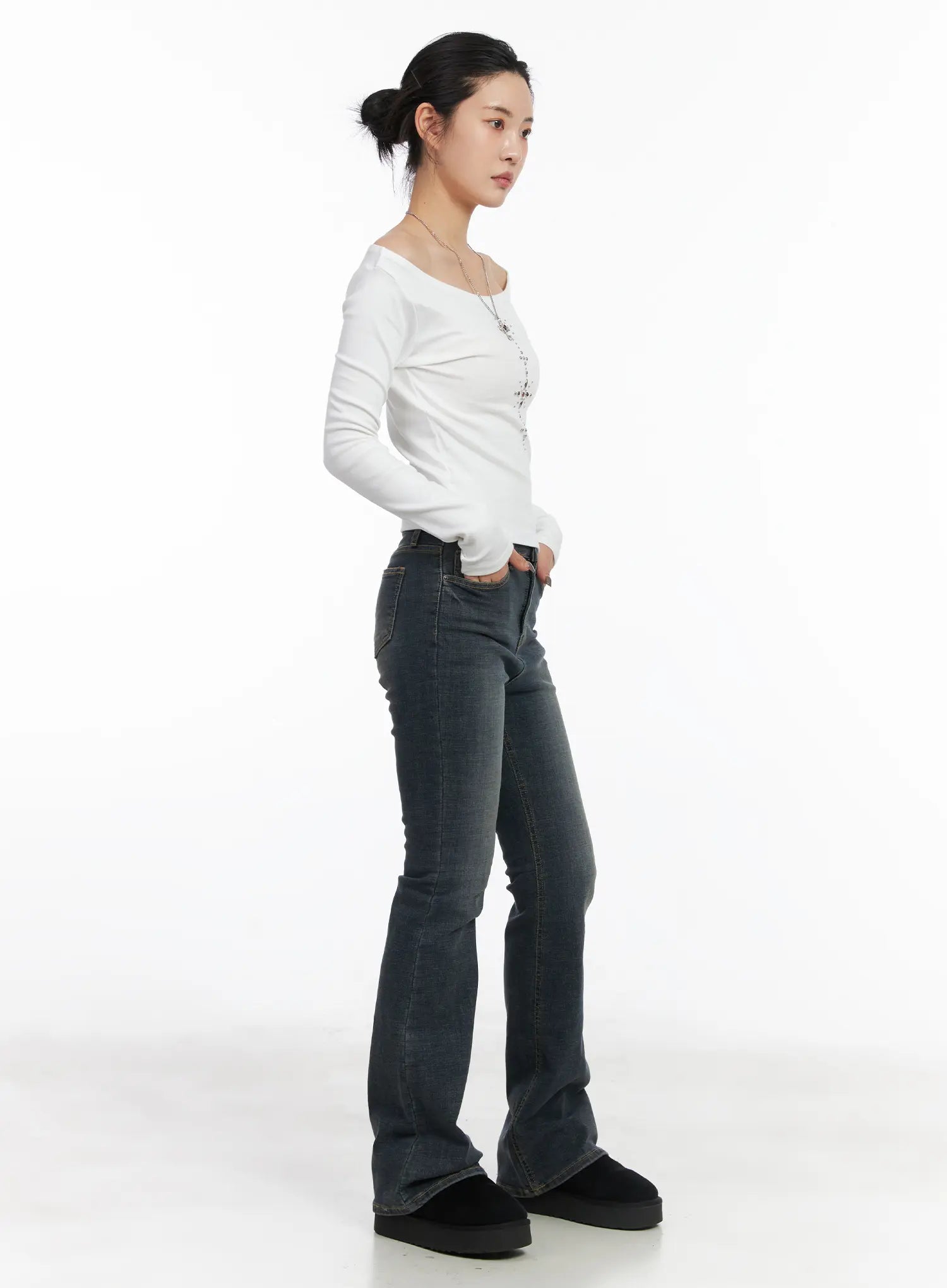 studded-boat-neck-long-sleeve-top-cd509