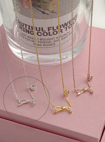 tokarczuk-ribbon-cubic-necklace-iu506 / Silver