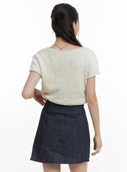 textured-puff-shoulders-top-ol417