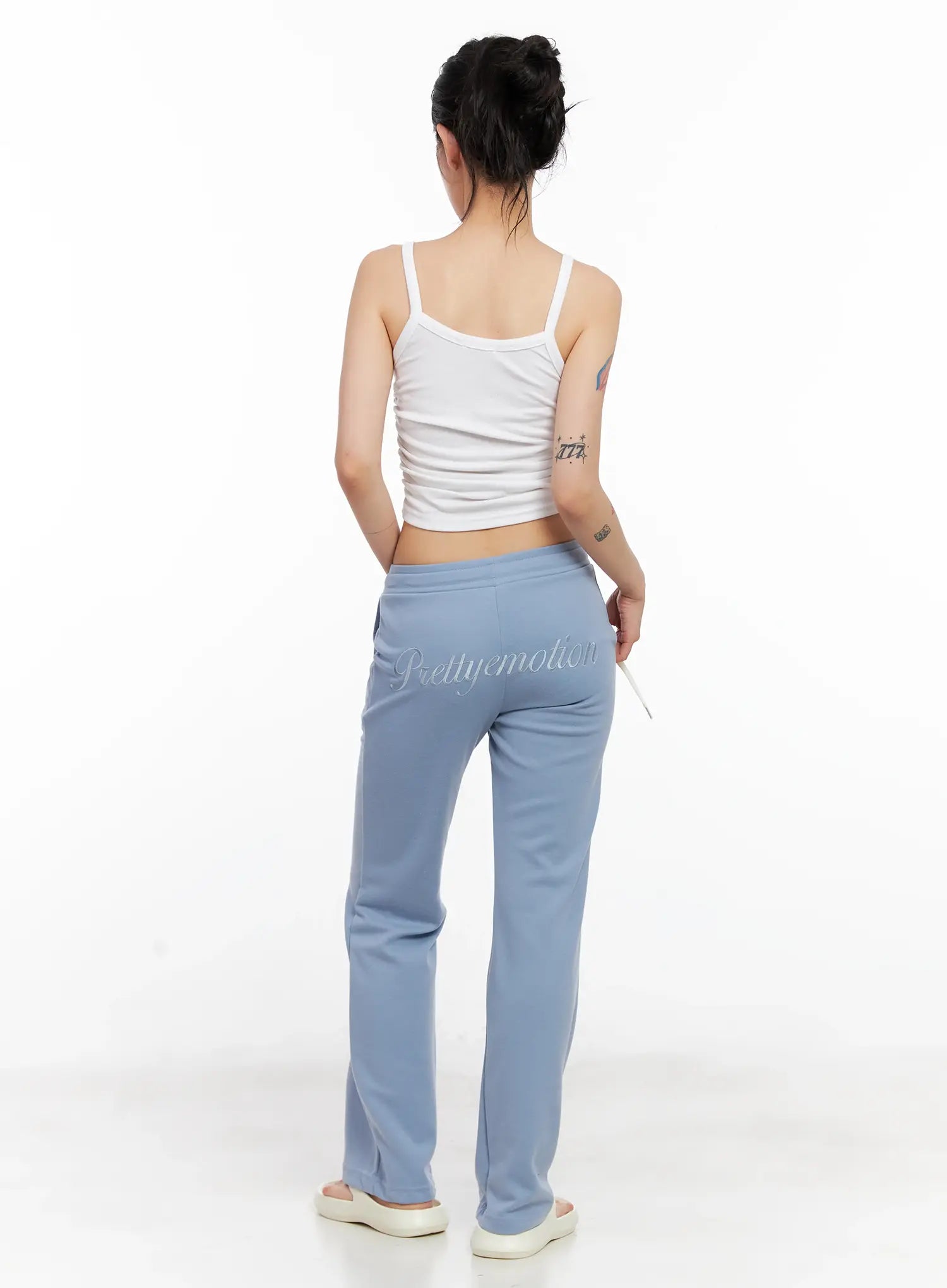 embroidered-flare-track-pants-cl525
