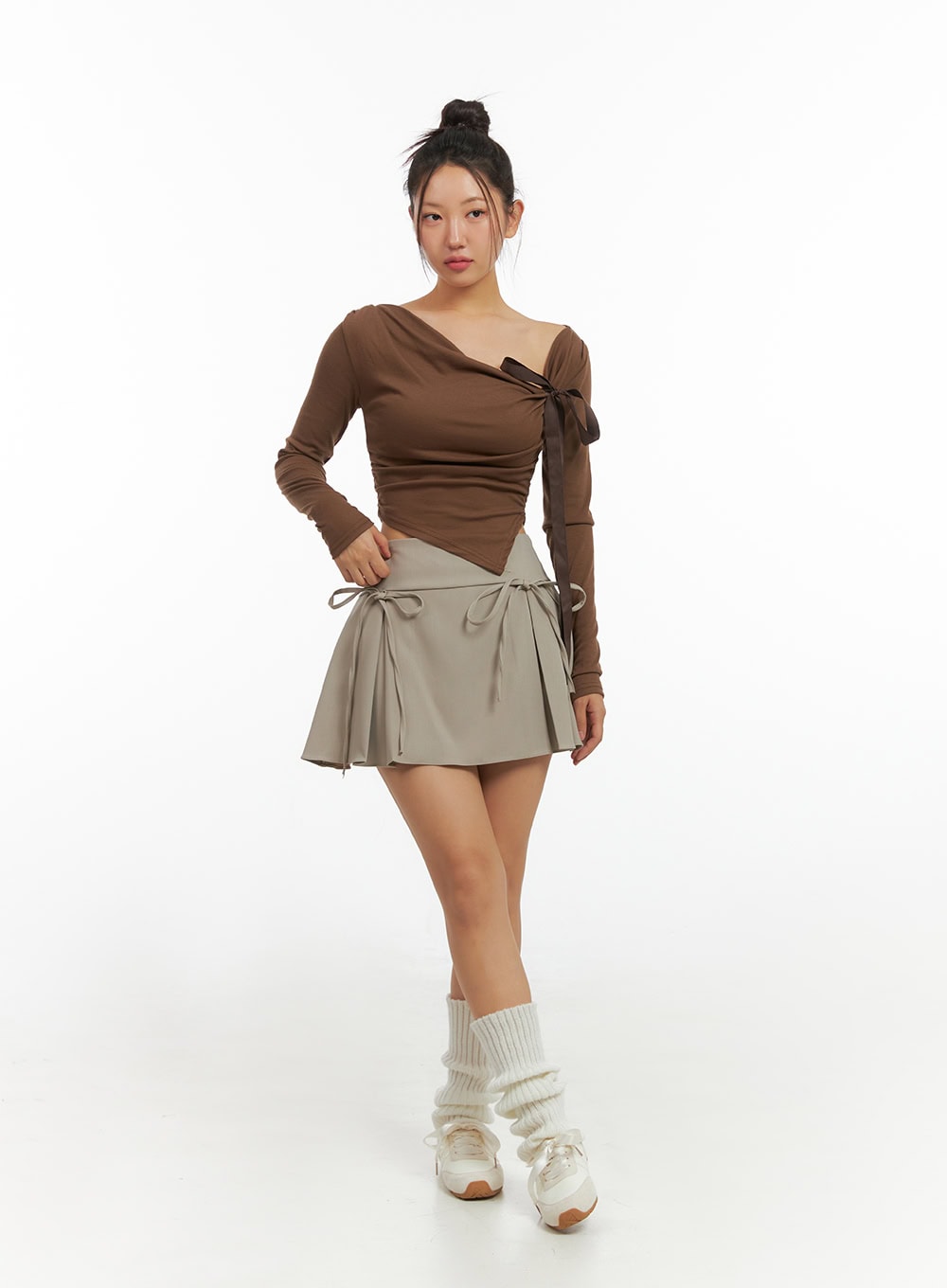 ribbon-pleated-mini-skirt-is402