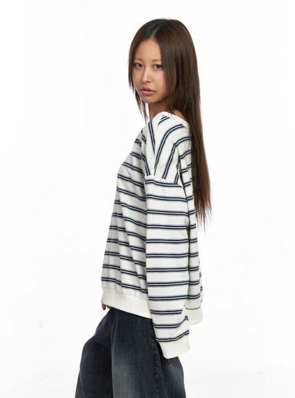 Oversized Striped Off-Shoulder Sweatshirt CO510