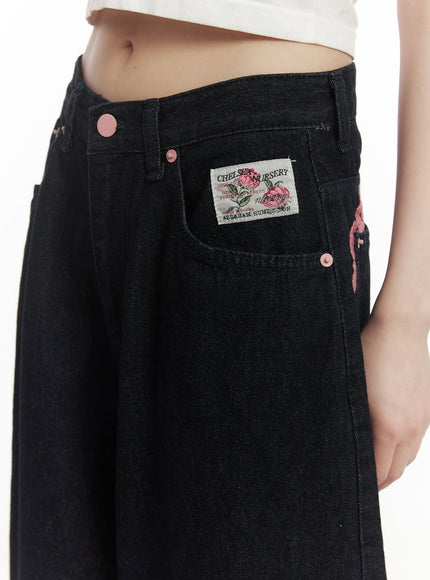 Dory Embroidered Baggy Jeans CF518