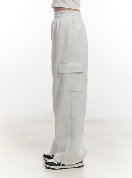 pocketed-wide-fit-cargo-sweatpants-cf527