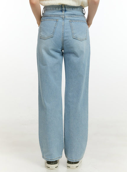 light-washed-straight-jeans-ol423