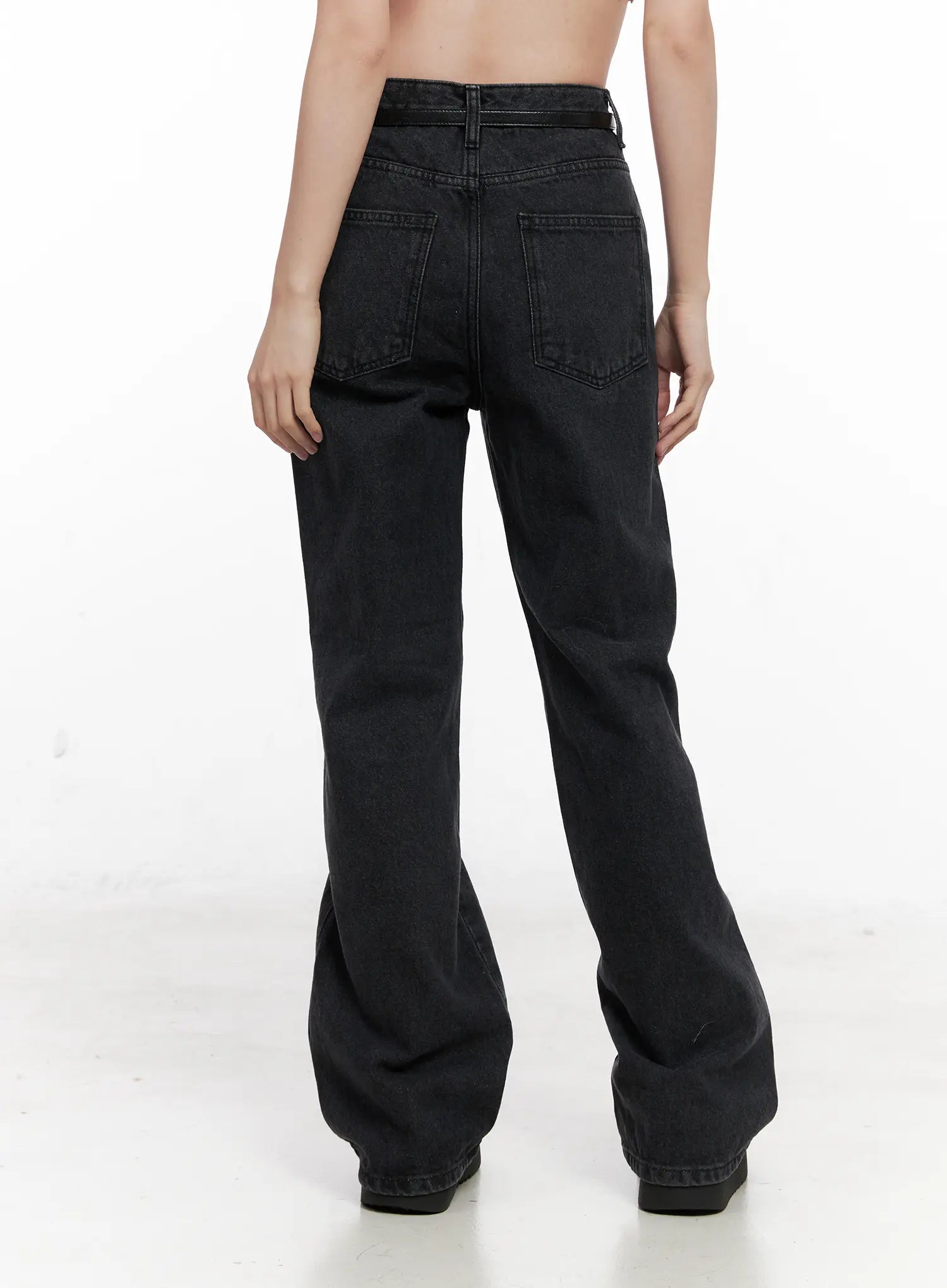 eileen-belted-flare-jeans-cn504