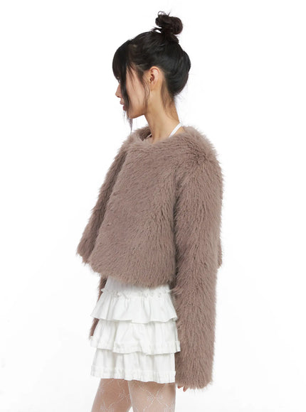cropped-faux-fur-jacket-cn520