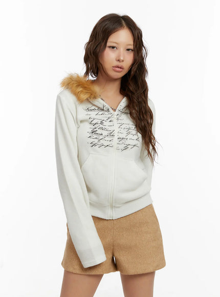 graphic-faux-fur-trim-zip-up-hoodie-cd512