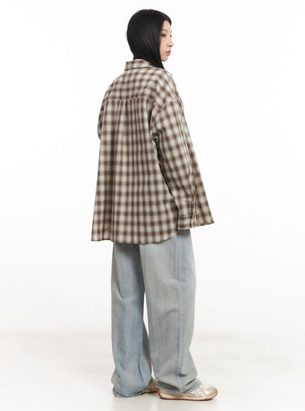 oversized-plaid-print-button-down-shirt-ca514