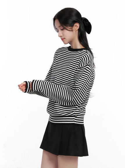 striped-round-neck-knit-sweater-co524