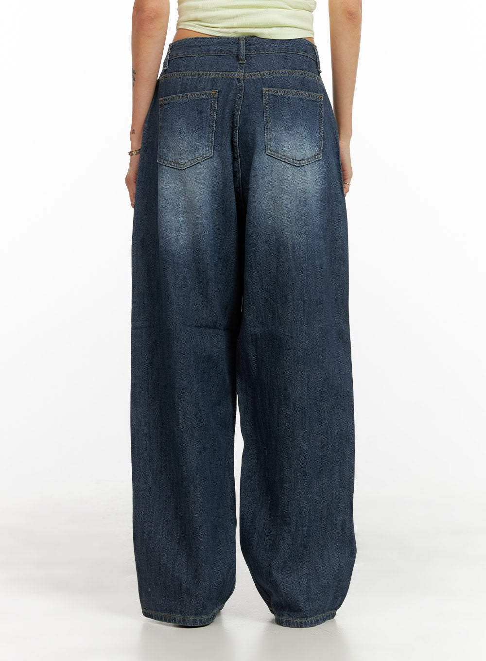 low-rise-wide-fit-baggy-jeans-cy431