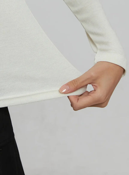 slim-fit-ribbed-top-ij509