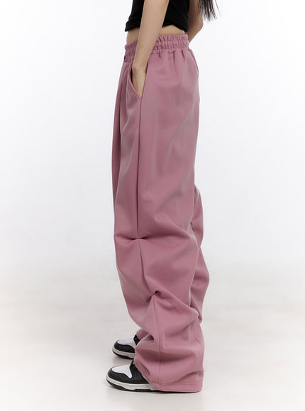 Shirred Wide-Fit Sweatpants CF512