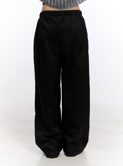 essential-wide-fit-sweatpants-cf511