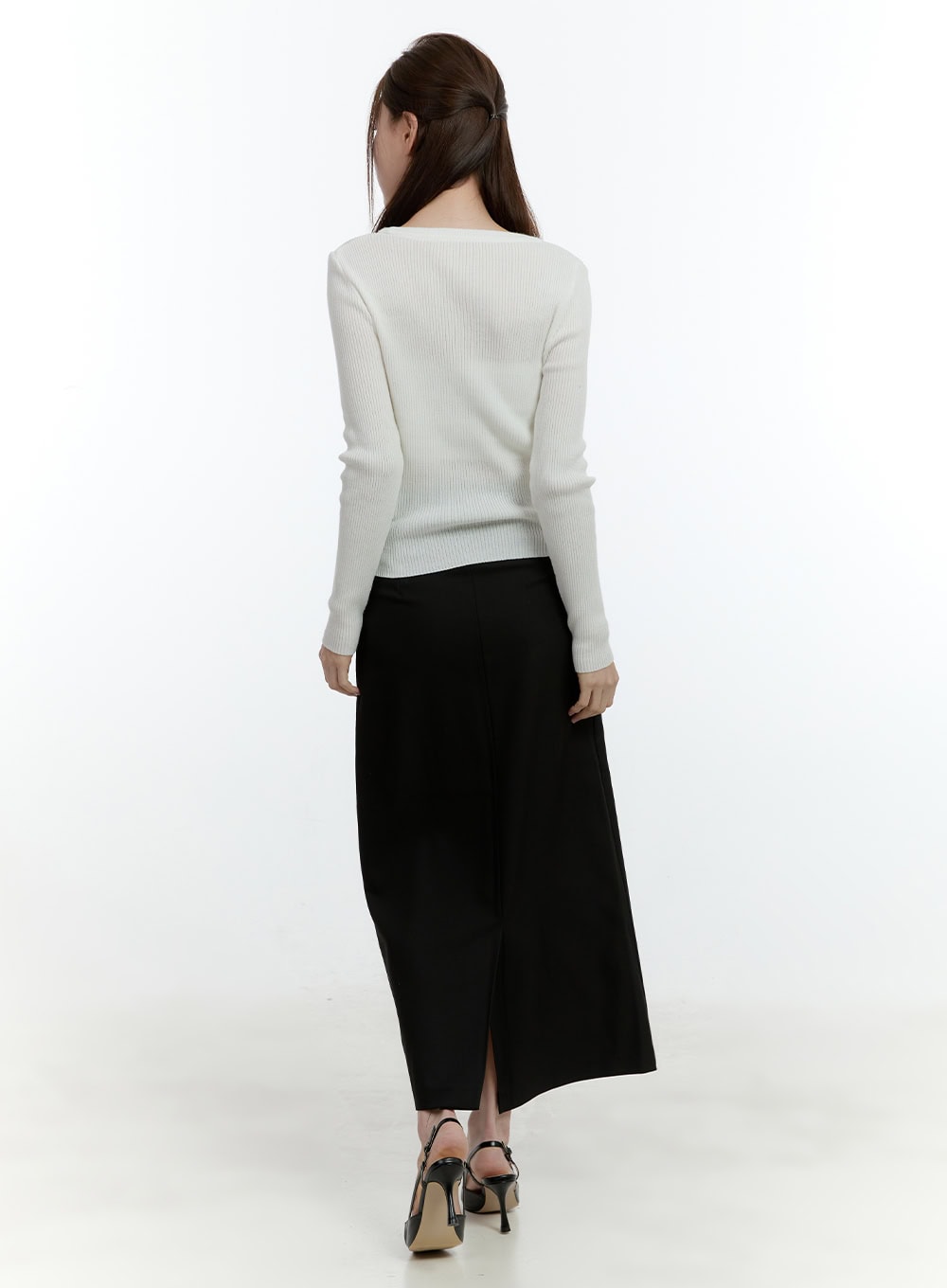 essential-ribbed-long-sleeve-top-cf504