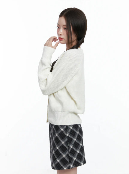 v-neck-button-knit-cardigan-co506