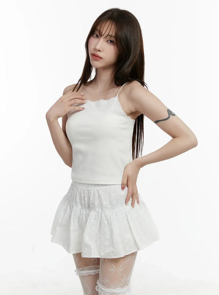 lace-trim-sleeveless-top-ij521