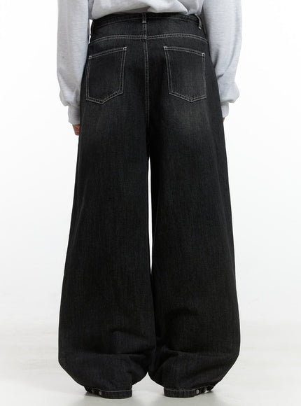 mens-wide-fit-denim-pants-io417