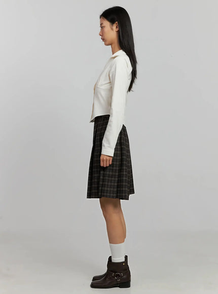 corduroy-pintuck-blouse-ij502