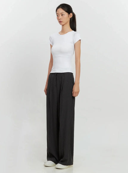 Round Neck Short-Sleeve Top IL528