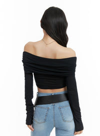 off-shoulder-long-sleeve-crop-top-cm420