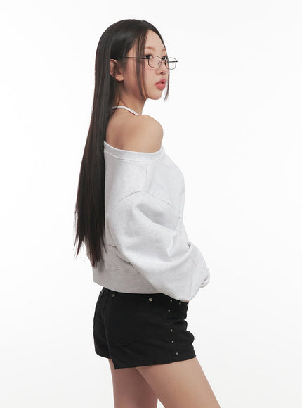 String One-Shoulder Crop Sweatshirt CF526