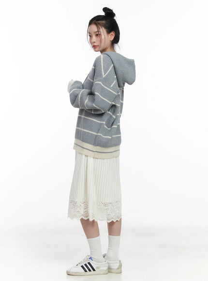 oversized-striped-knit-hoodie-cj520