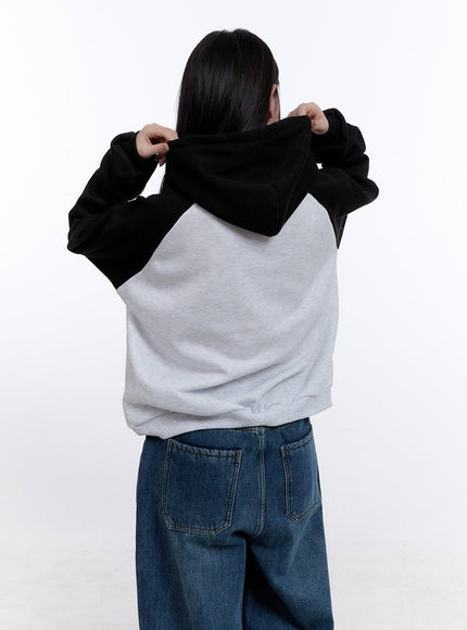 casual-oversized-graphic-hoodie-cj513