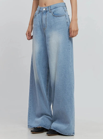 Ramos Washed Wide-Leg Jeans IS516