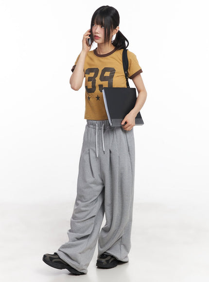 wide-fit-pintuck-sweatpants-cy512