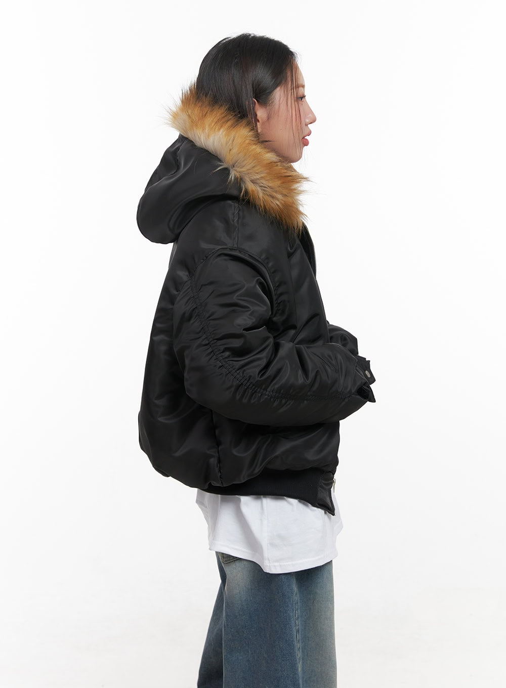 fur-detail-hooded-bomber-jacket-cd411