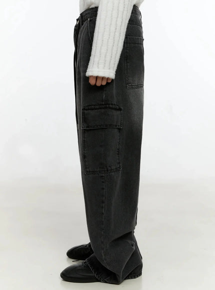 Men's Dark-Washed Cargo Wide Pants IN525
