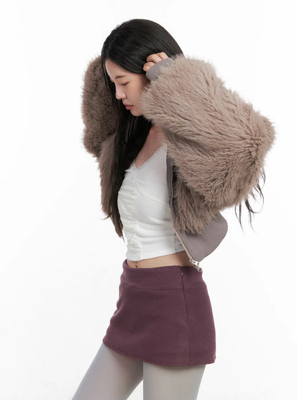 double-sided-faux-fur-crop-jacket-cn513