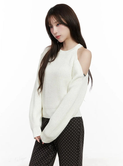 chic-open-shoulder-knit-top-in514