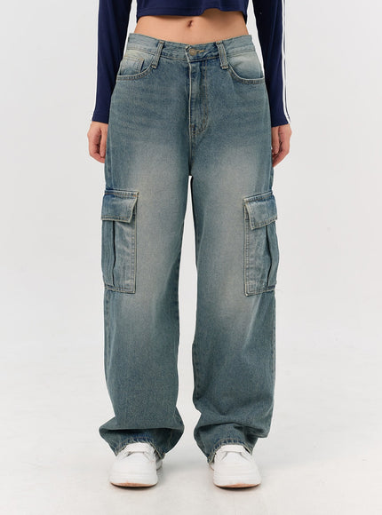 washed-denim-cargo-jeans-in302