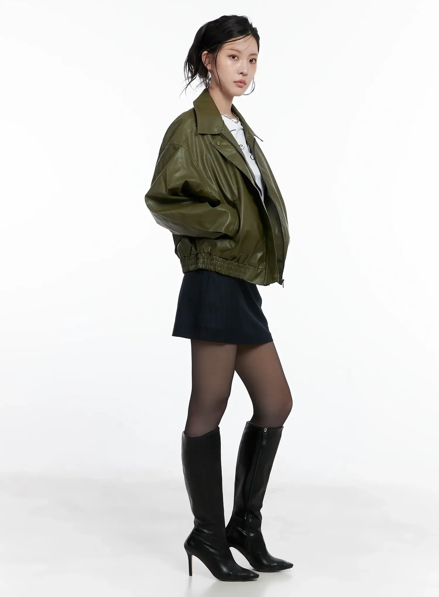 vegan-faux-leather-zip-up-jacket-cs512