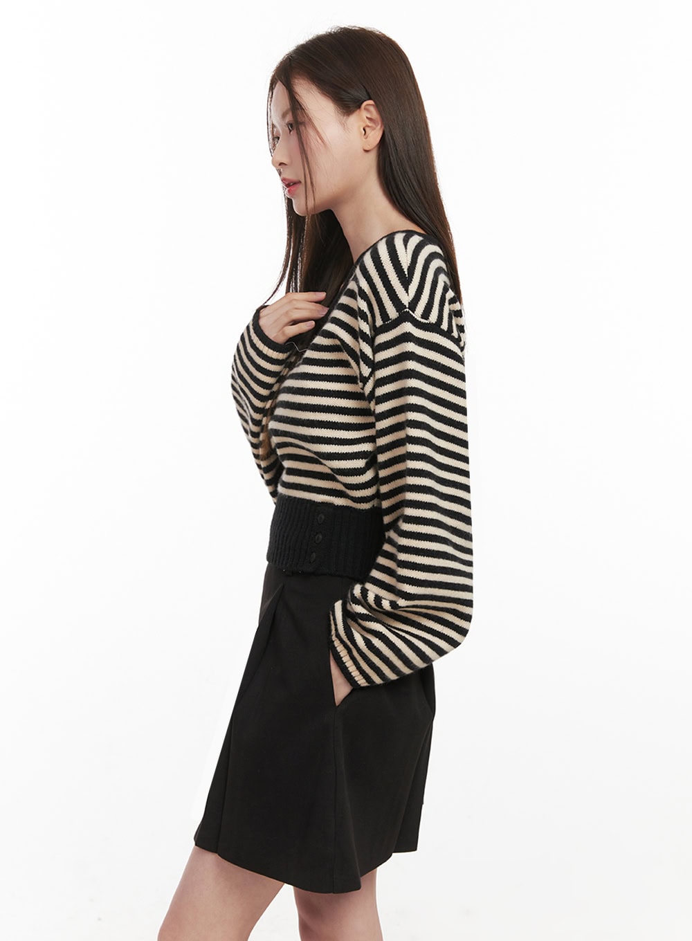 stripe-oversized-v-neck-sweater-if505