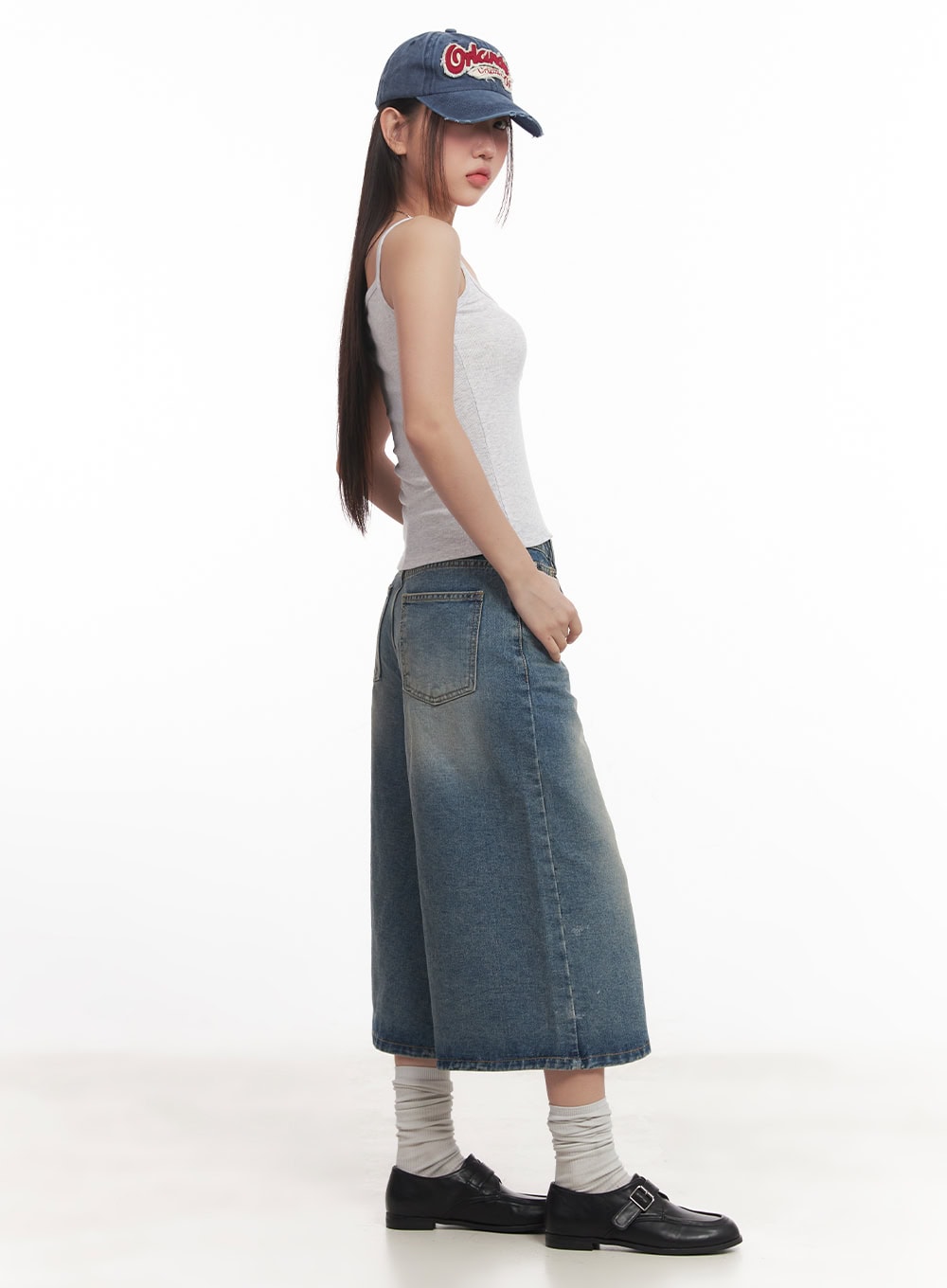 washed-wide-leg-denim-jorts-cm528